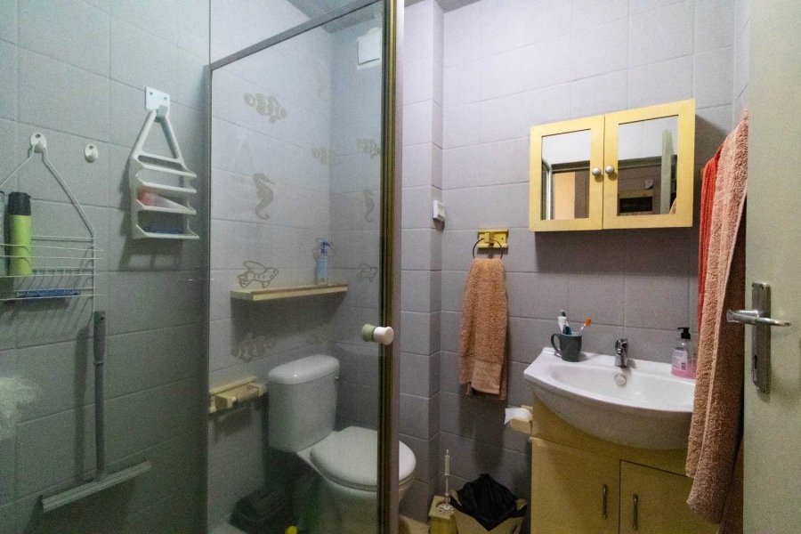 1 Bedroom Property for Sale in Sandbaai Western Cape